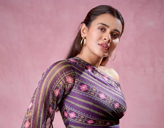 Hebah Patel Latest Pics